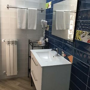 Private Bathroom King Room